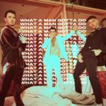 What a man gotta do? (single)