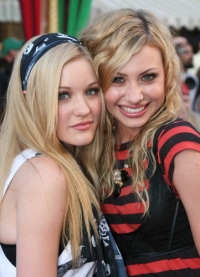 Aly & AJ