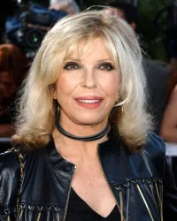 nancy_sinatra