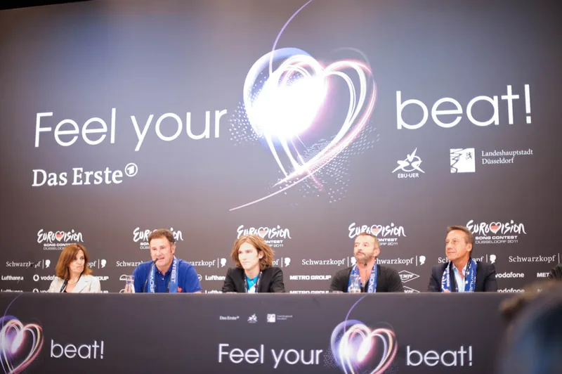 Amaury Vassili на пресс-конференции Eurovision 2011