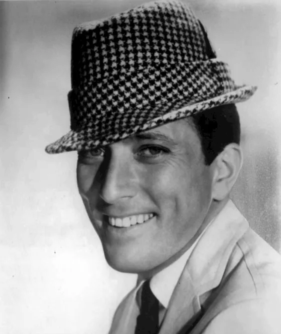 Энди Уильямс, студийный портрет 1966 года