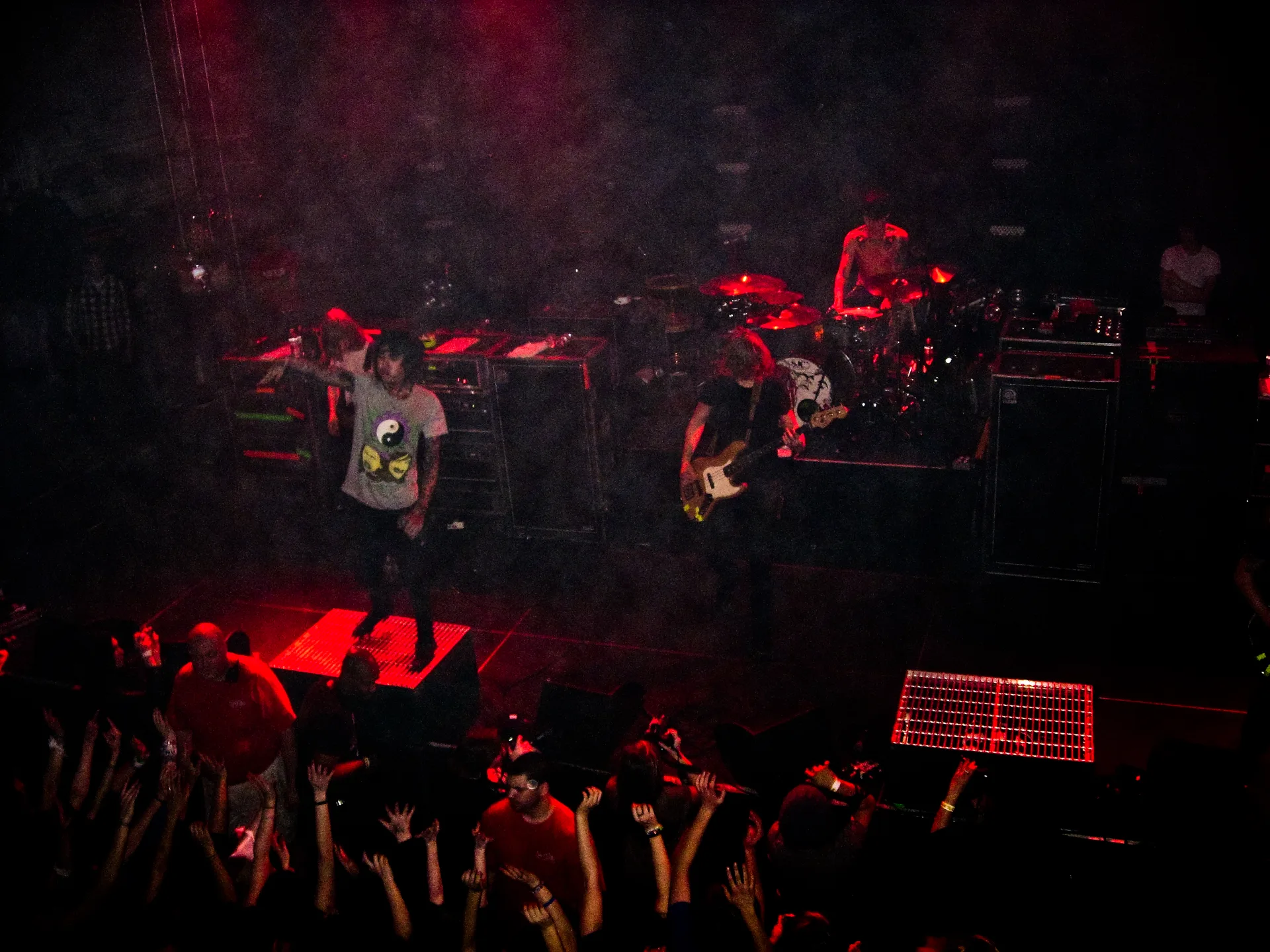 Bring Me the Horizon на концерте в Балтиморе, 2009
