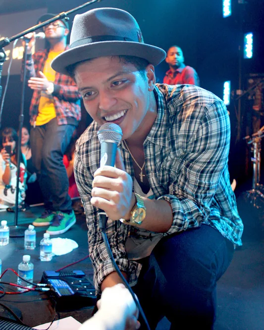 Bruno Mars на концерте в Лас-Вегасе, 2010