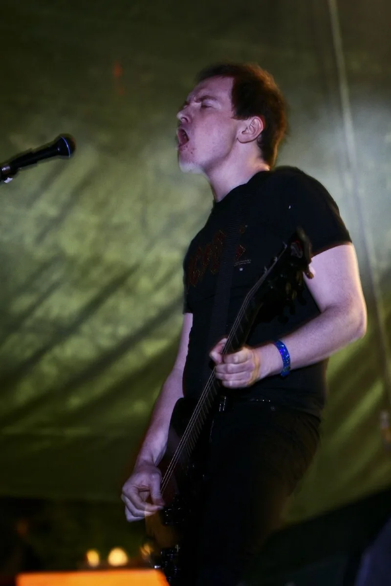 Calvin Harris на фестивале Eurockéennes, концертное фото (2008)