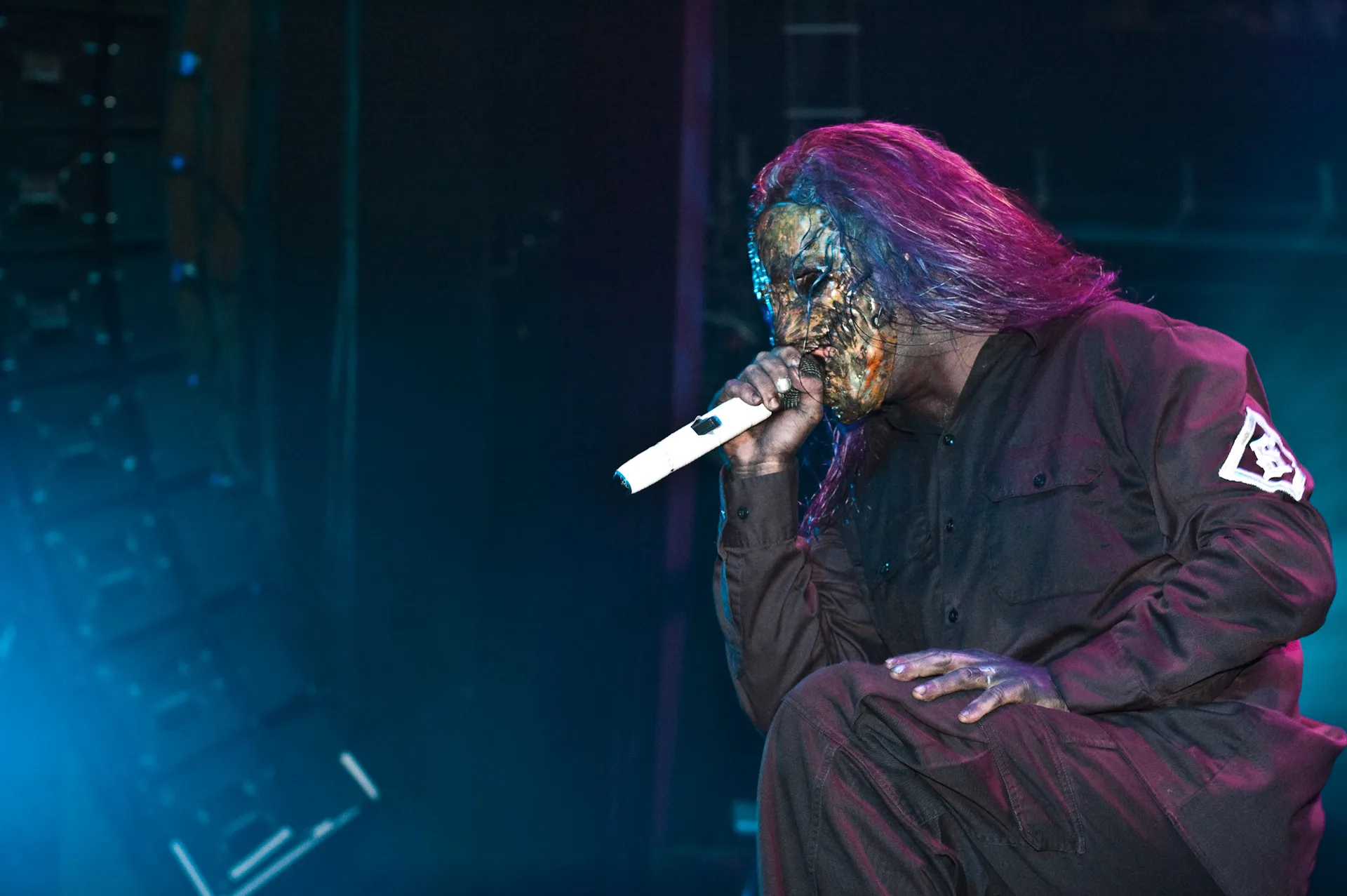 Corey Taylor на сцене со Slipknot, 2005