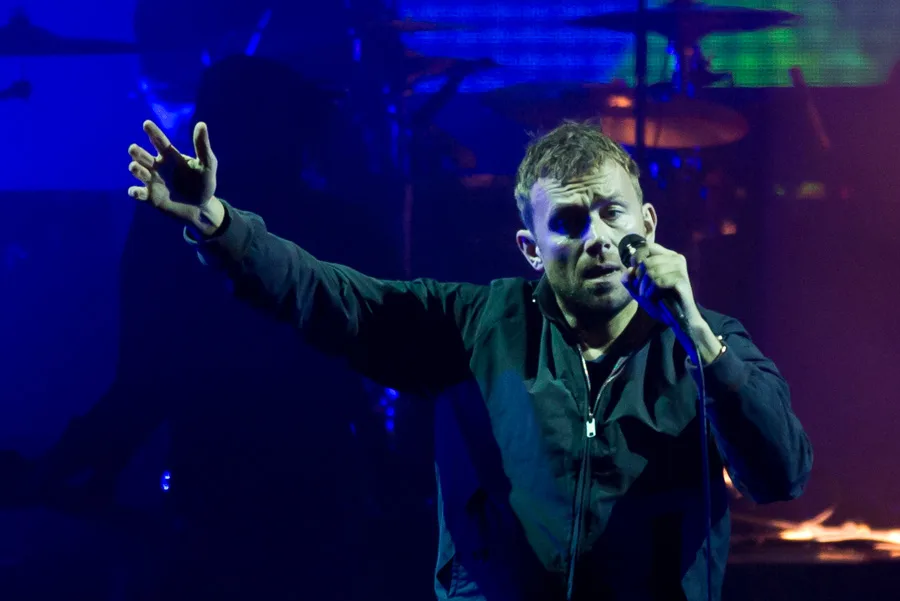 Дэймон Албарн на сцене с Gorillaz, Осло, 2017