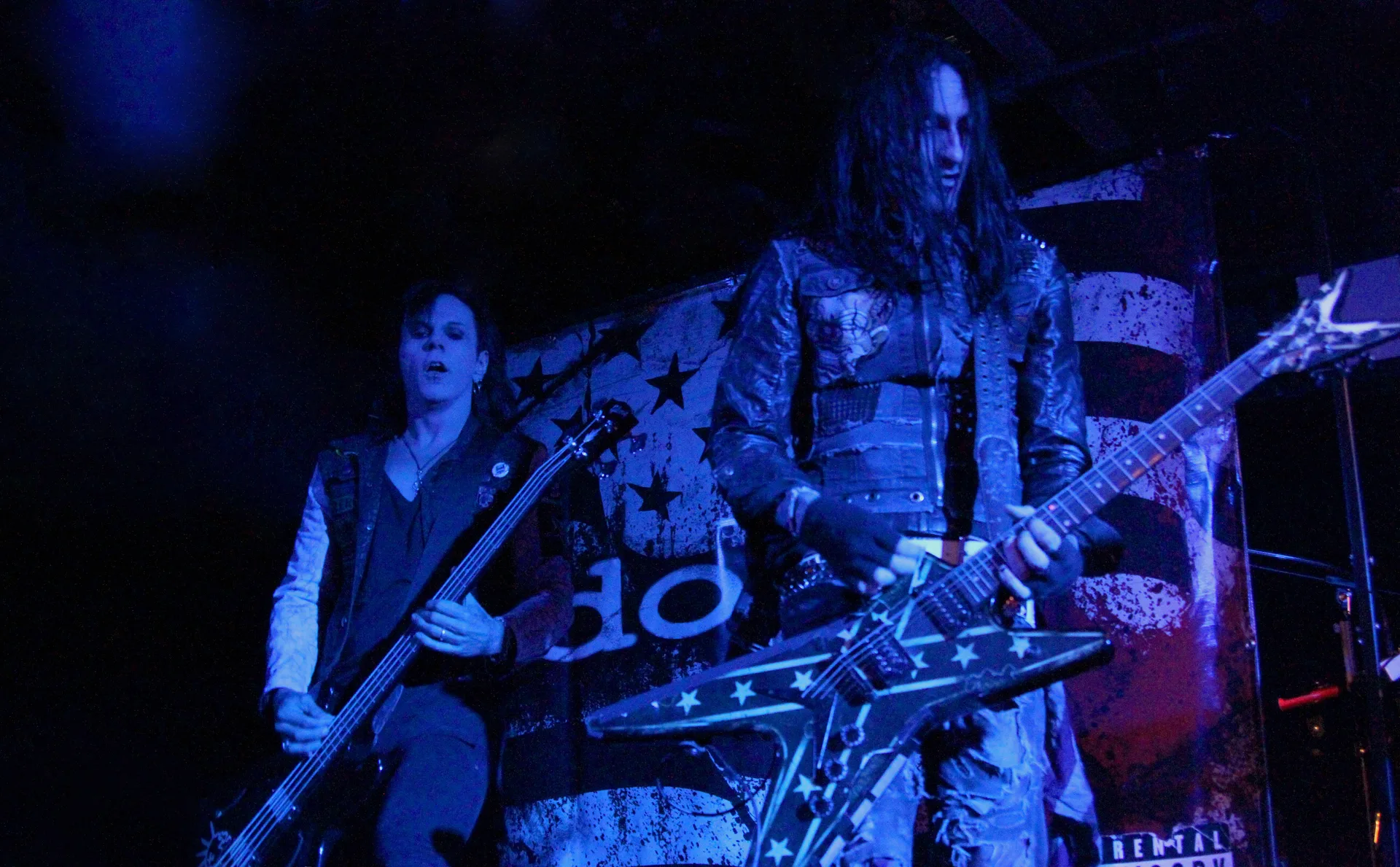 Dope на концерте: Эйси Слейд и Эдсел Доуп на сцене