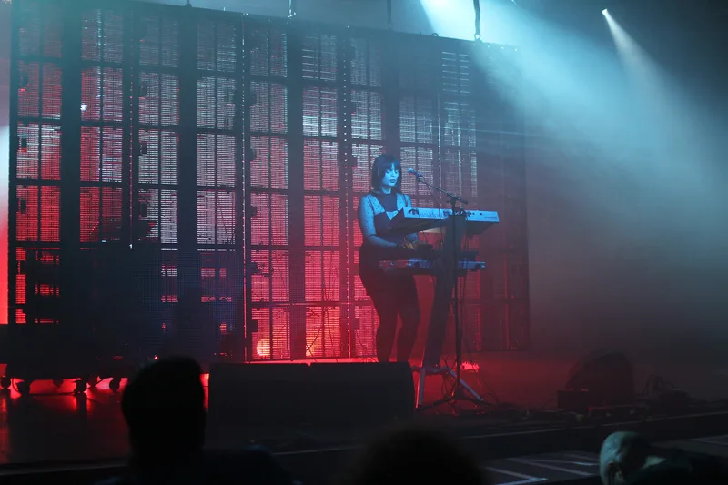 Emika на сцене Donaufestival, 2012