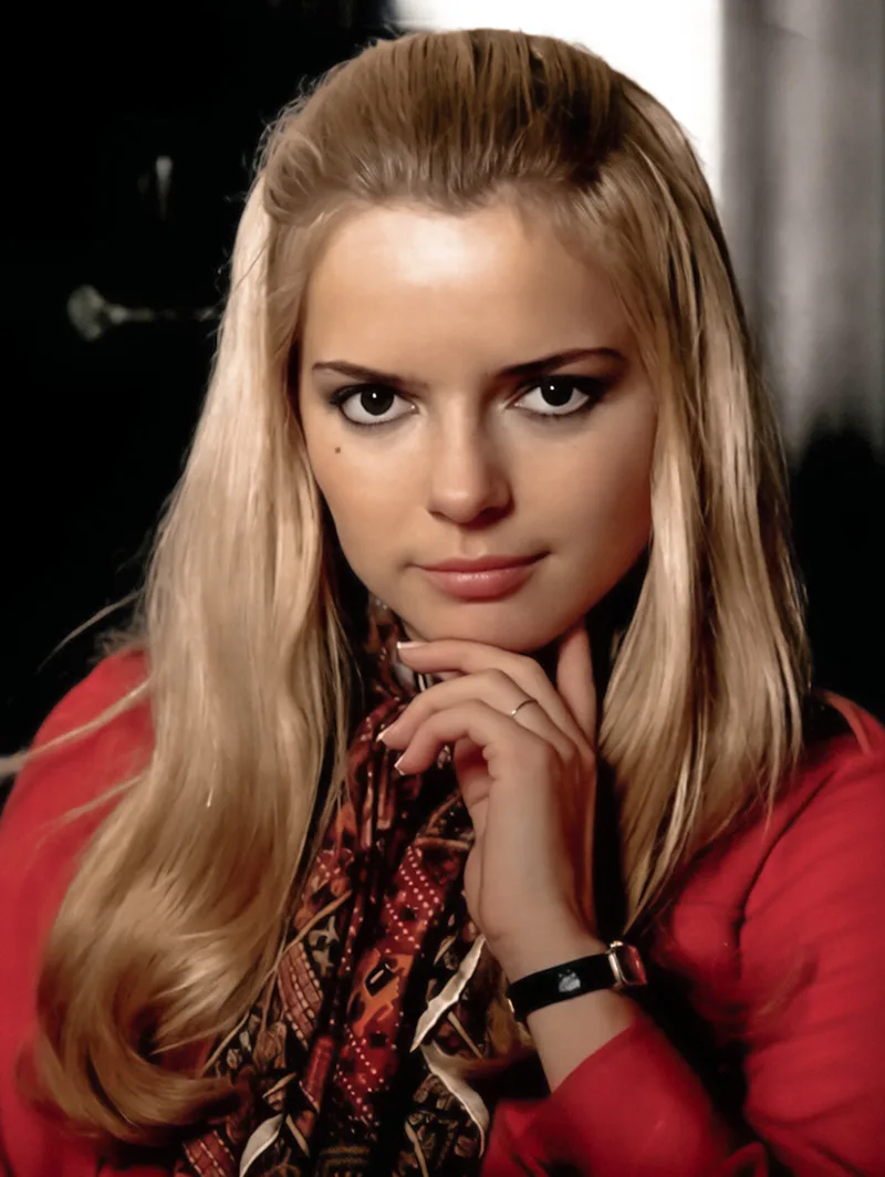 Франс Галль, портретное фото для итальянского издания Radiocorriere TV, 1969