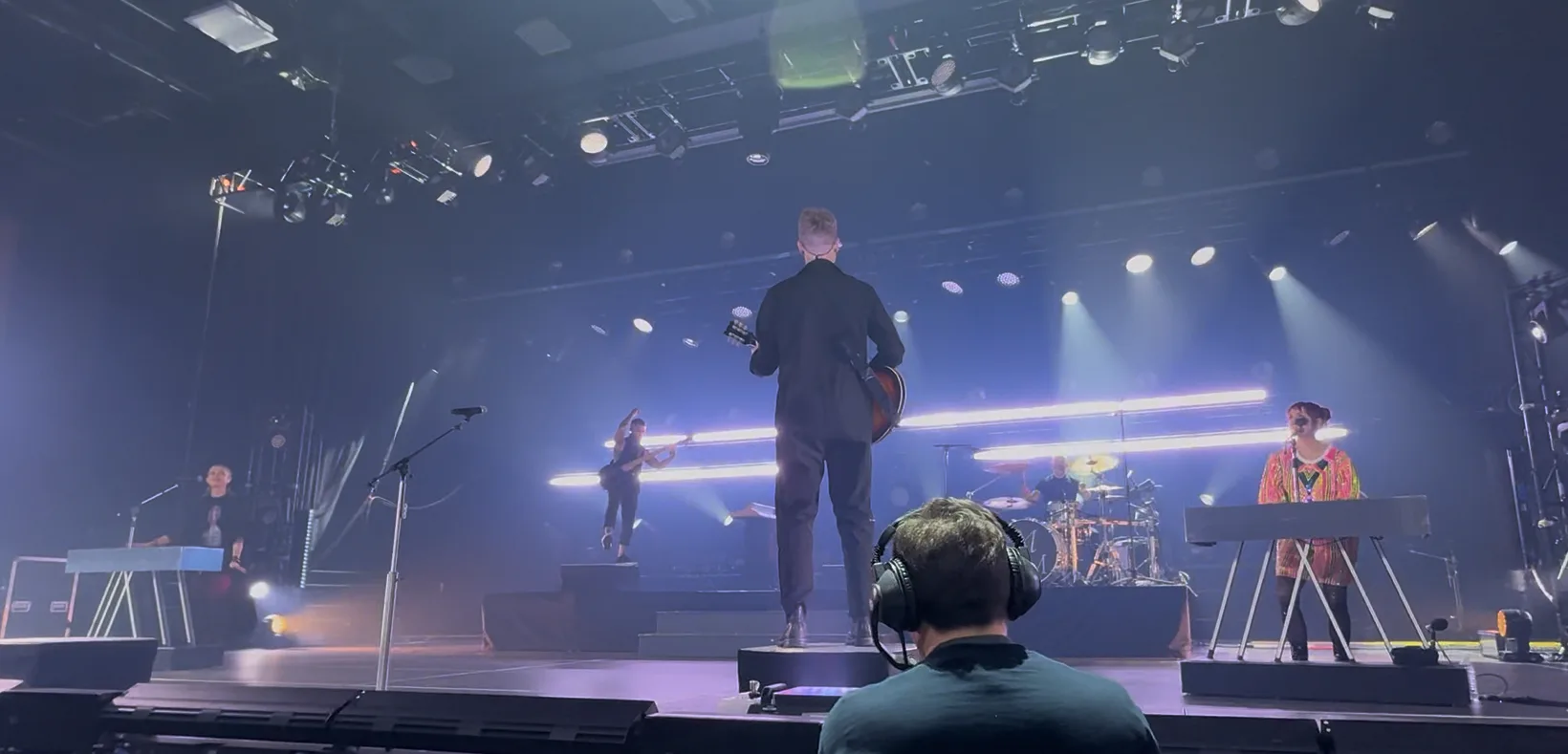 Mother Mother на концерте в Монктоне, 2025