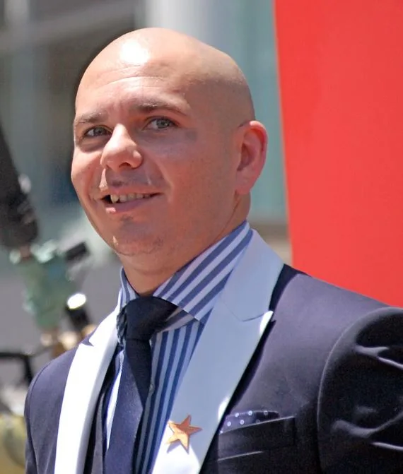 Pitbull на церемонии Hollywood Walk of Fame, 2013