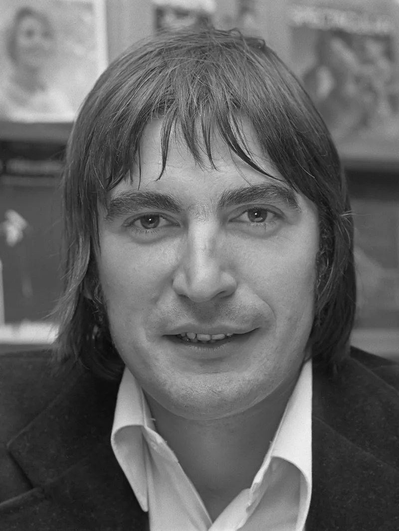 Серж Лама в Амстердаме, 1974, фото при подписании пластинок