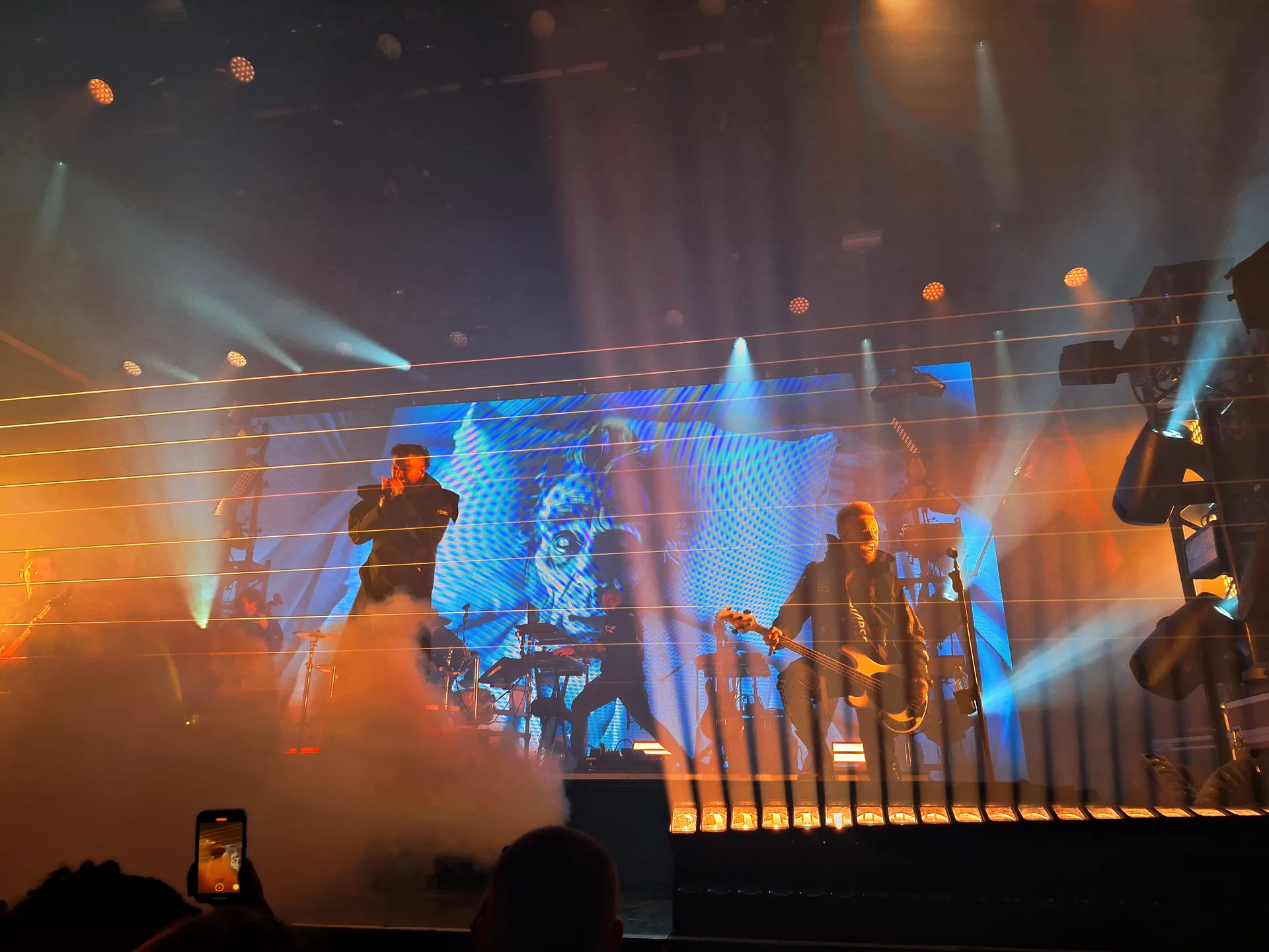 STARSET выступают в 2024 году, концертное фото