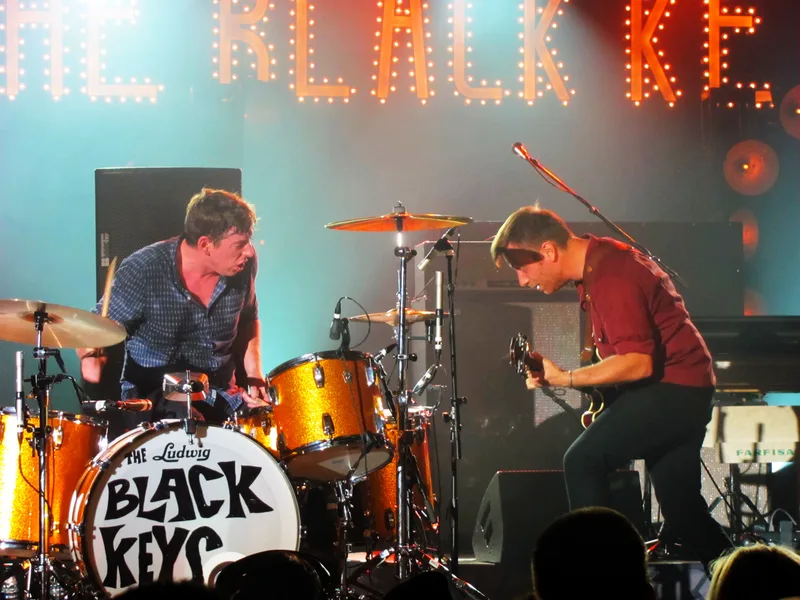 The Black Keys на концерте, 2011