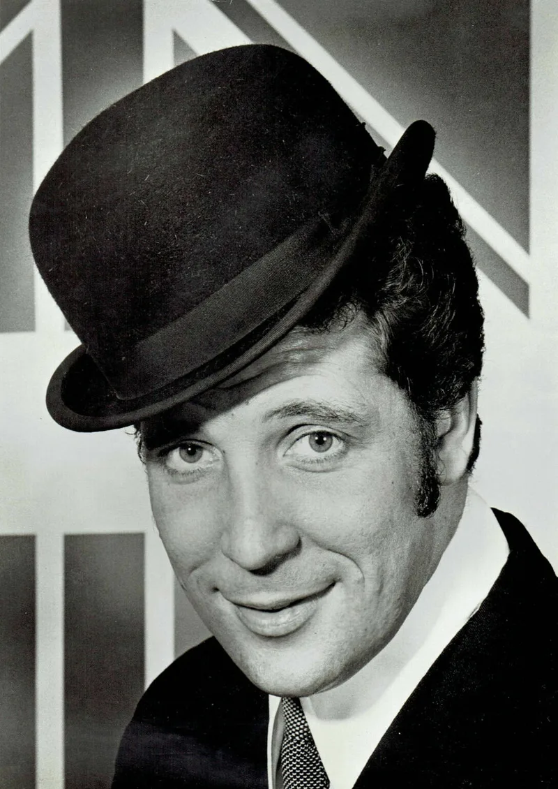 Том Джонс в промо-фото 1969 года