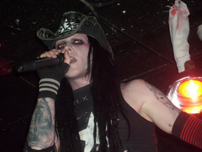 Wednesday 13 на сцене в клубе Chain Reaction, 2007