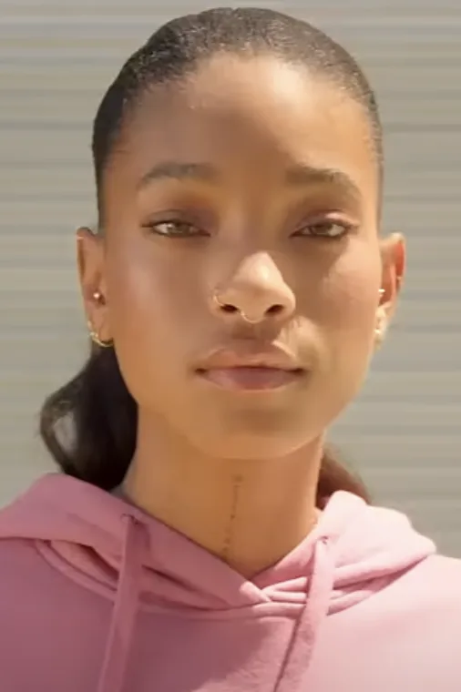 Willow Smith, портрет (2024)