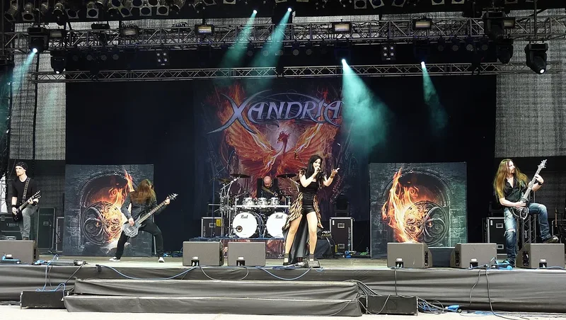 Xandria на фестивале Metalfest Open Air в Пльзене, 2014: группа на большой сцене