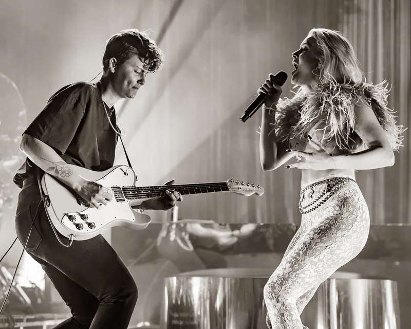 Zara Larsson выступает в The Observatory OC (2019), концертное фото